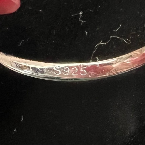 💥SALE 2CT 925 Sterling Silver CZ Brilliant Cut 3-Stone Ring EUC Like New Sz 4.5 - Picture 4 of 8